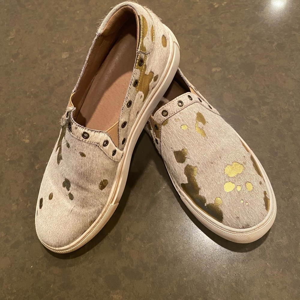 Chocolate Blu Slip Ons “Noella”